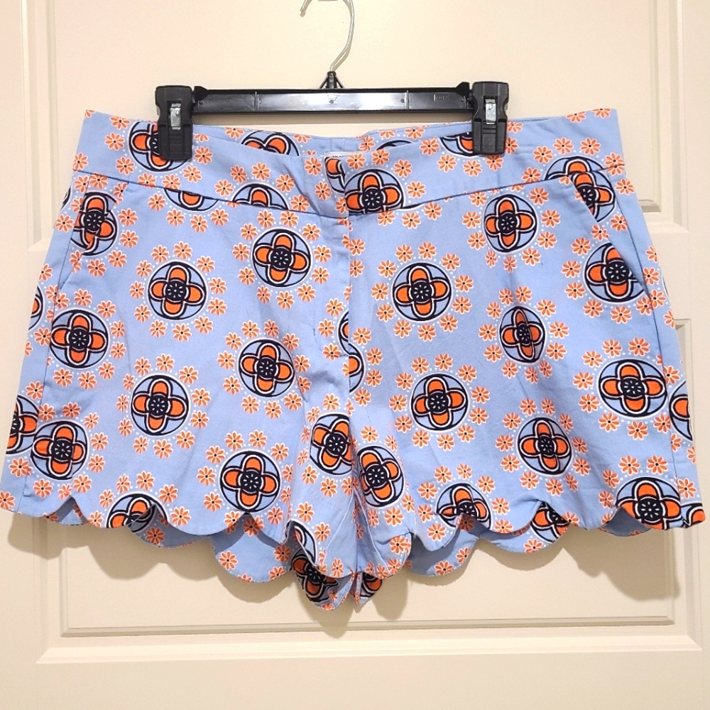 Crown and Ivy Scallop Shorts
